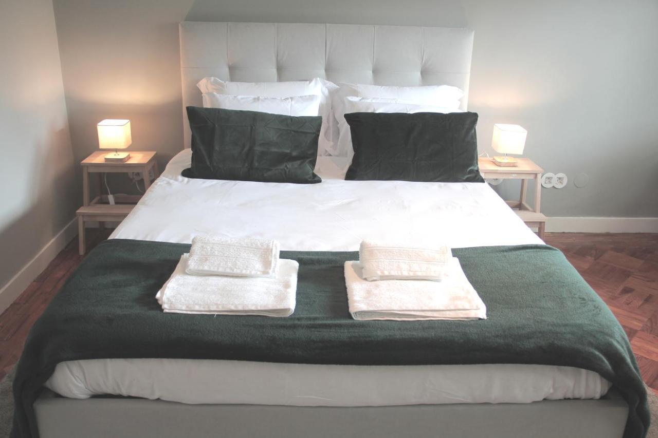 מטוסיניוס Genius Loci Guesthouse מראה חיצוני תמונה