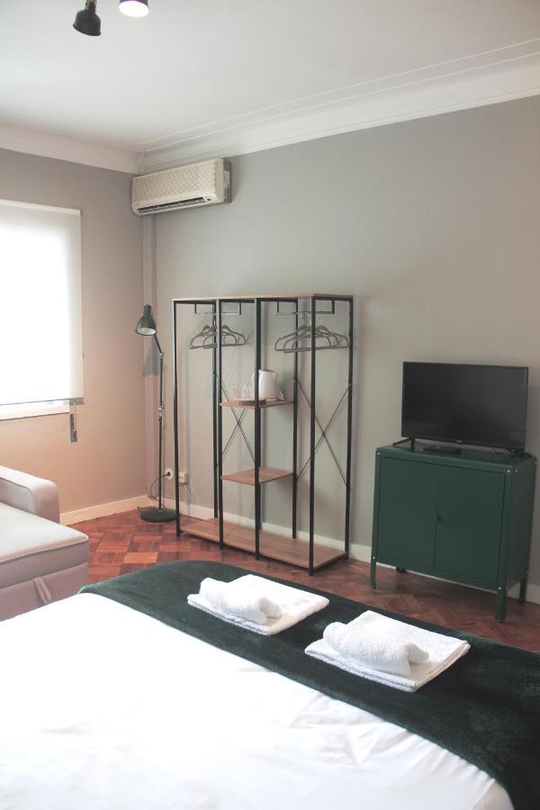 מטוסיניוס Genius Loci Guesthouse מראה חיצוני תמונה